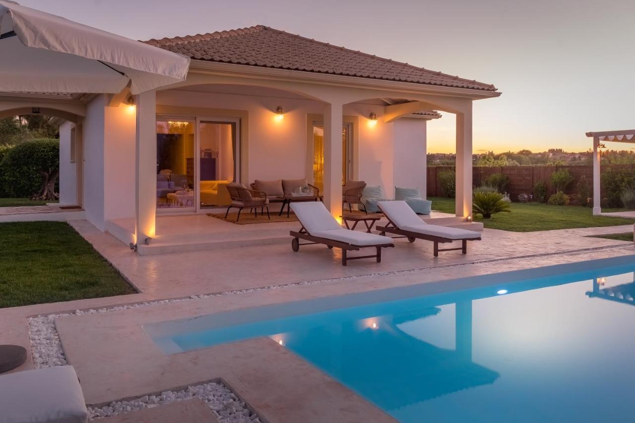 Villa Evanna Lefkímmi Exterior foto